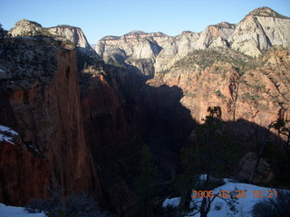 145 6eu. Zion National Park - west rim hike