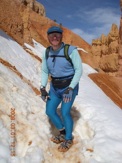 820 6f1. Bryce Canyon - Navajo Loop hike - Adam