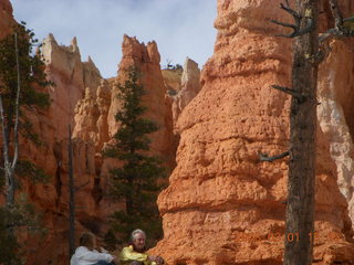 296 6f1. Bryce Canyon - Queens Garden hike