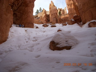 324 6f1. Bryce Canyon - Navajo Loop hike