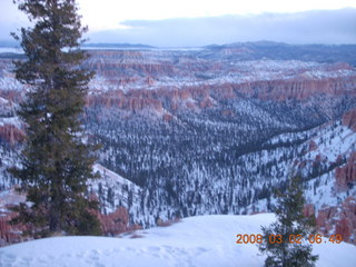 8 6f2. Bryce Canyon - dawn at Bryce Point