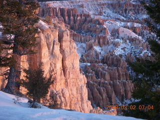 24 6f2. Bryce Canyon - sunrise at Bryce Point