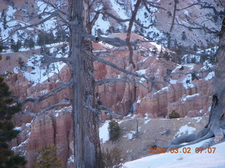 30 6f2. Bryce Canyon - sunrise at Bryce Point