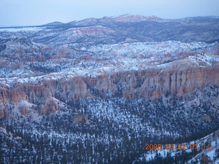 42 6f2. Bryce Canyon - sunrise at Bryce Point