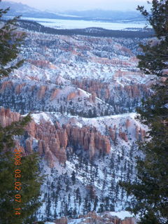 43 6f2. Bryce Canyon - sunrise at Bryce Point