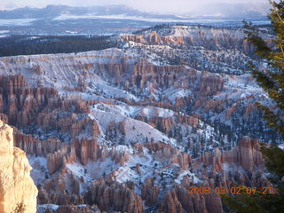 55 6f2. Bryce Canyon - sunrise at Bryce Point