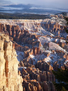 60 6f2. Bryce Canyon - sunrise at Bryce Point