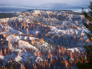 63 6f2. Bryce Canyon - sunrise at Bryce Point