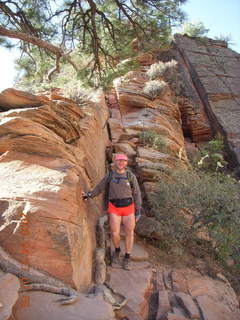 833 6gt. Zion National Park - Angels Landing hike - chains - Adam