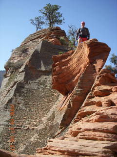 837 6gt. Zion National Park - Angels Landing hike - Adam