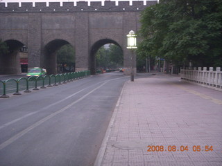 5 6l4. eclipse - Xi'an morning run - city wall