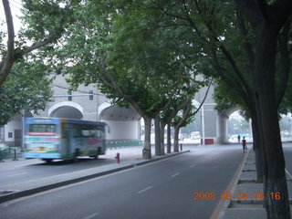 15 6l4. eclipse - Xi'an morning run - city wall again