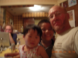 401 6mu. Betsy, Cecelia, Gaby, Adam