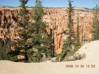 Bryce Canyon - Peek-A-Boo loop to Bryce Point