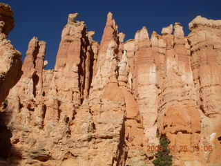 346 6nr. Bryce Canyon - Queens Garden trail