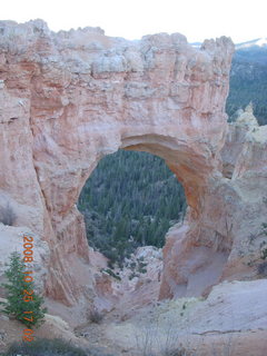 412 6nr. Bryce Canyon - Natural Bridge