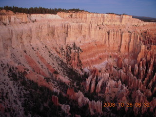 8 6ns. Bryce Canyon - sunrise at Bryce Point
