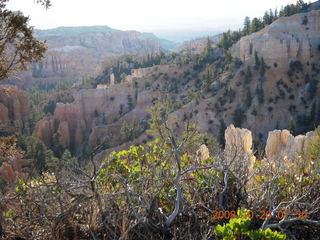 35 6ns. Bryce Canyon - rim trail from fairyland to sunrise