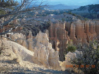 42 6ns. Bryce Canyon - rim trail from fairyland to sunrise