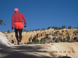 99 6ns. Bryce Canyon - Adam - Tower Bridge trail from sunrise