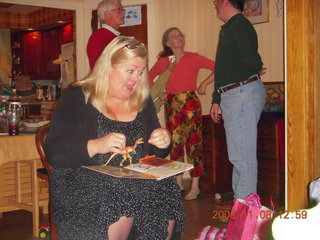 417 6p8. Marge, Betsy