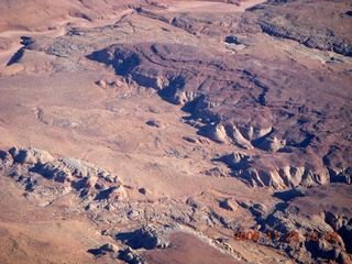 88 6pp. aerial - Antelope Canyon area near Page