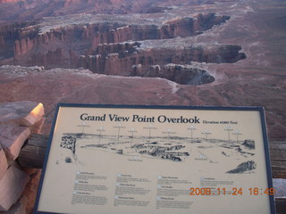 Canyonlands Grandview at sunset + sign