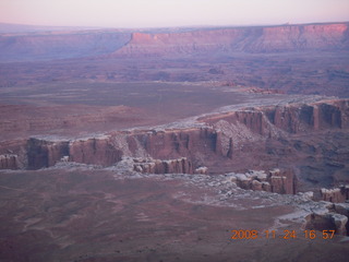 353 6pq. Canyonlands Grandview at sunset