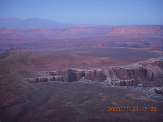 385 6pq. Canyonlands Grandview at sunset