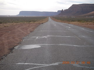 Monument Valley (UT25) run - horses