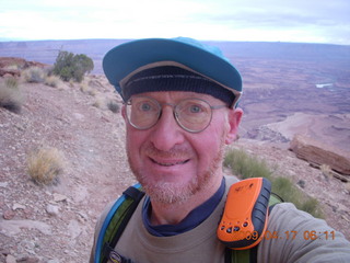1002 6uh. Canyonlands - Lathrop trail hike - Adam and