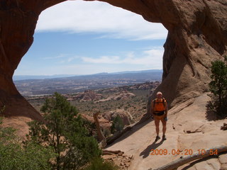 1026 6ul. Arches National Park - Devil's Garden hike - Arch plus Adam