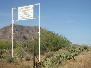 Superstition Mountains, Superior Airport (E81) from the air