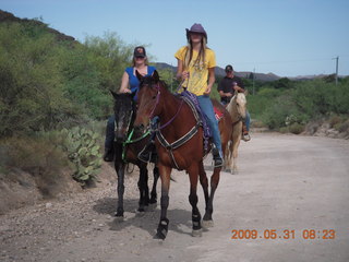 Superior Airport (E81) run - horses and riders