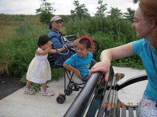 433 6wm. Pennypack Park by the Delaware River - Cecelia, Ivan, Gaby, Betsy