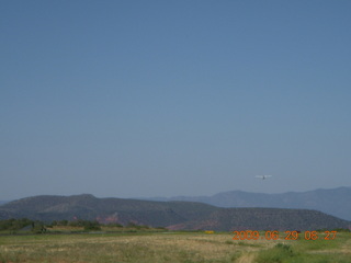 8 6wv. Ken landing C172 at Sedona Airport (SEZ)