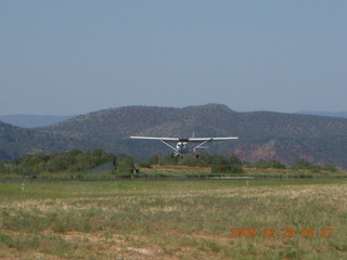 Ken landing C172 at Sedona Airport (SEZ)