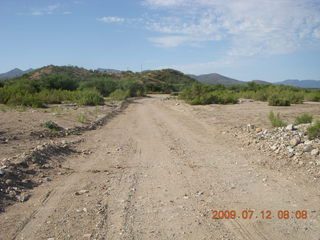 run at San Carlos Apache (Globe) Airport (P13)