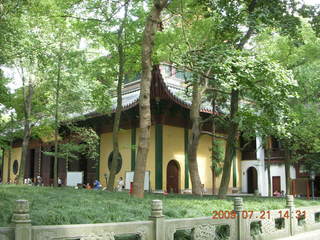 China eclipse - West Lake - Lingyin Buddhist sculptures and temples