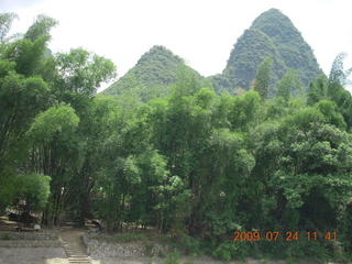 353 6xq. China eclipse - Li River  boat tour