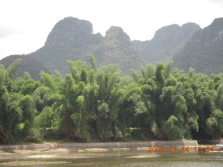 397 6xq. China eclipse - Li River  boat tour