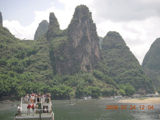 399 6xq. China eclipse - Li River  boat tour