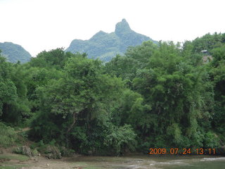 431 6xq. China eclipse - Li River  boat tour