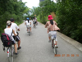 95 6xr. China eclipse - Yangshuo bicycle ride
