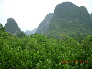 153 6xr. China eclipse - Yangshuo bicycle ride - walk to farm village