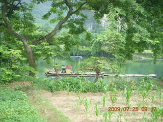 159 6xr. China eclipse - Yangshuo bicycle ride - walk to farm village