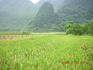 164 6xr. China eclipse - Yangshuo bicycle ride - walk to farm village