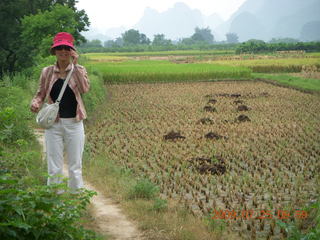 177 6xr. China eclipse - Yangshuo bicycle ride - walk to farm village - Ling