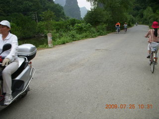 China eclipse - Yangshuo bicycle ride