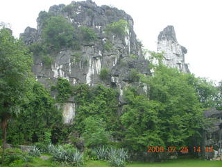 China eclipse - Guilin SevenStar park - Camel mountain